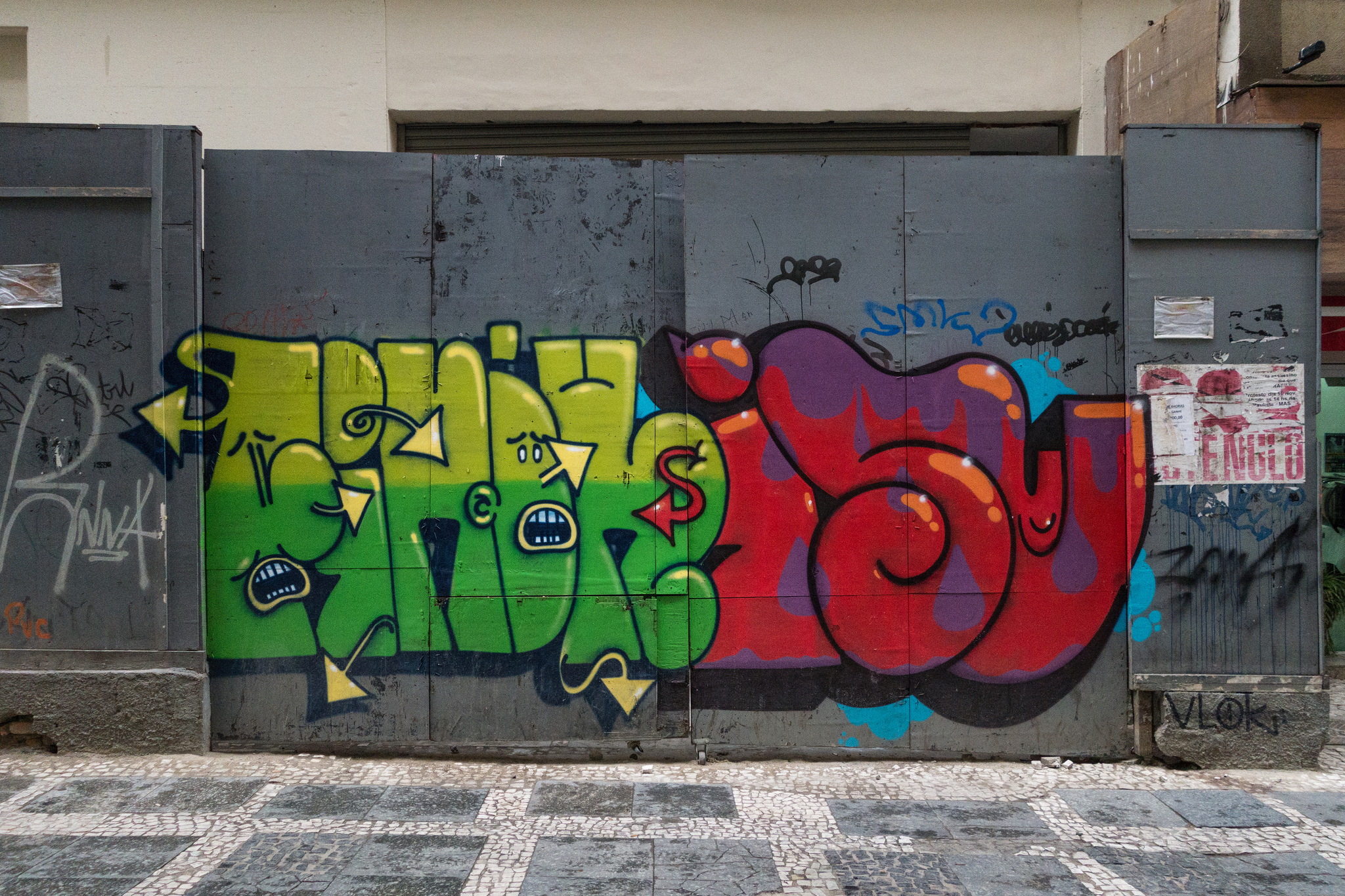 ise-grafite-letra-dionisio-arte-09