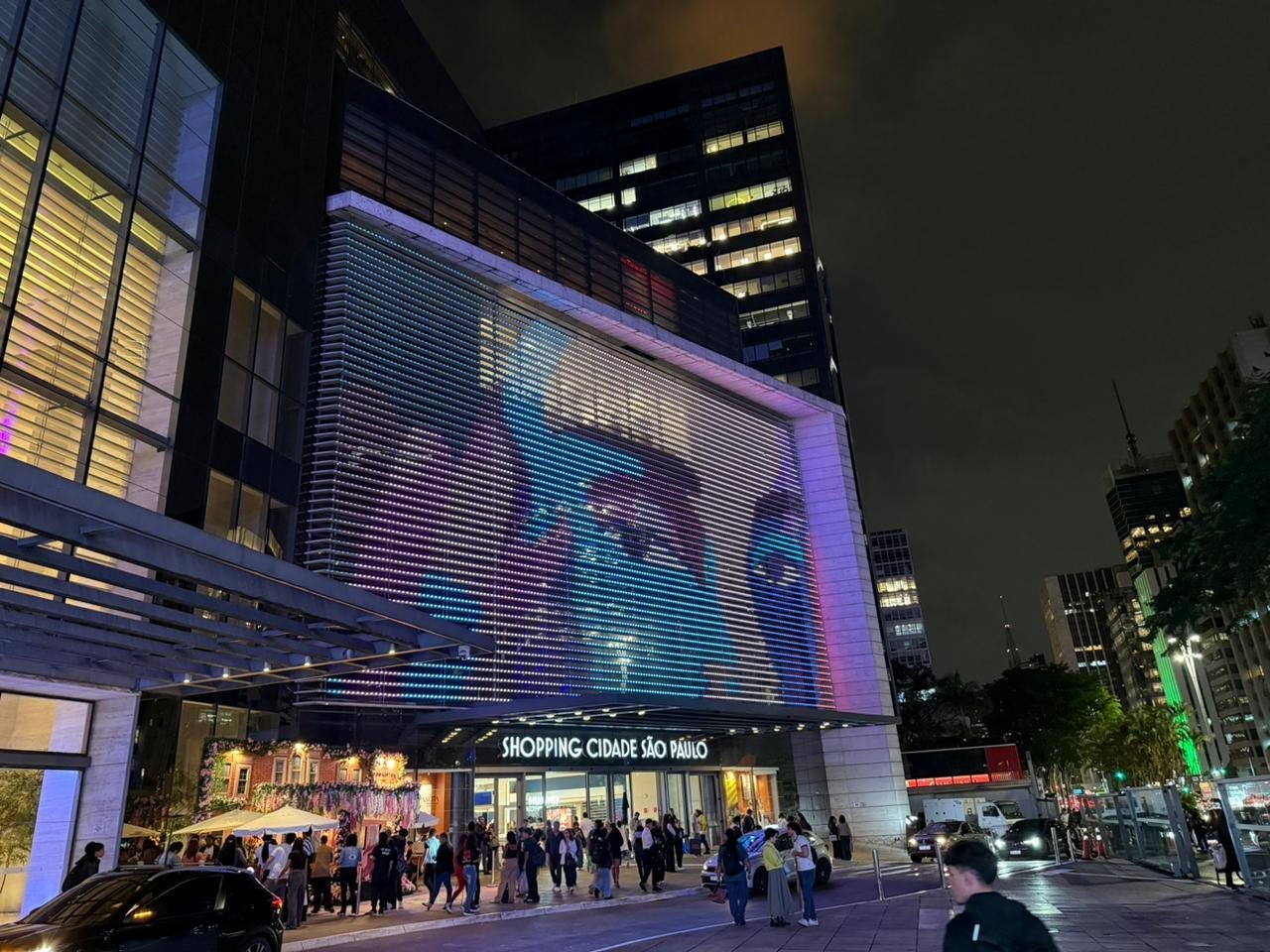 Telão na Paulista é a galeria mais vista da cidade